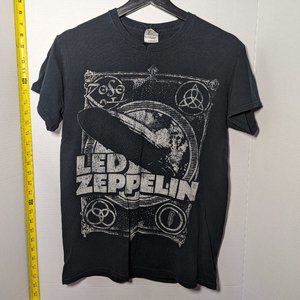 Led Zeppelin Band T-Shirt
